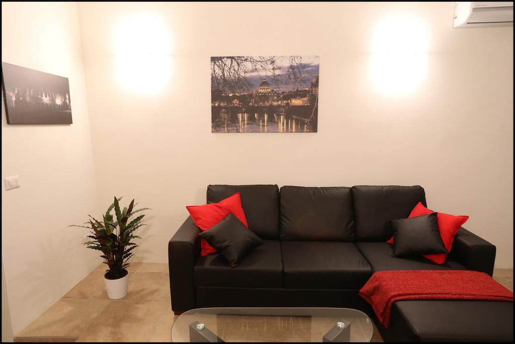 Appartamento In Selci